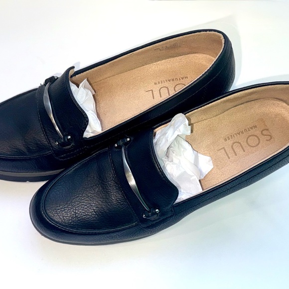 SOUL Naturalizer Achieve Black Wedge Loafers - Picture 3 of 7